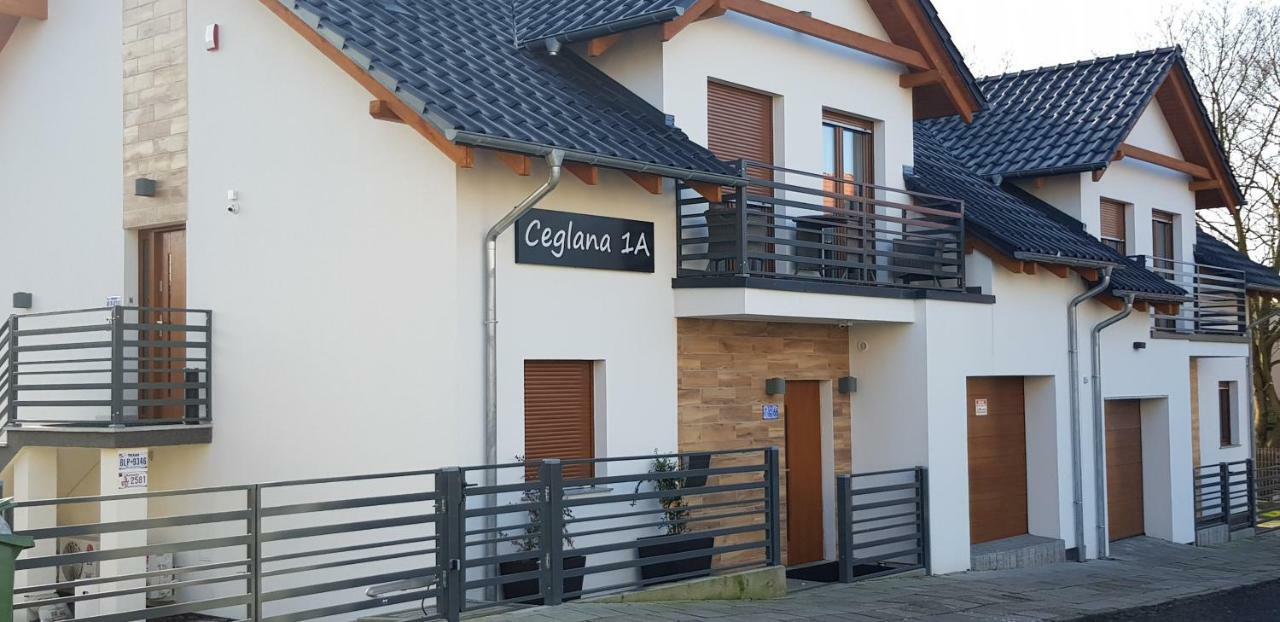 Spa Love Ceglana 1 A Sauna,,Jaccuzi Dla Dwojga Na Wylacznosc Zielona Góra Exterior foto